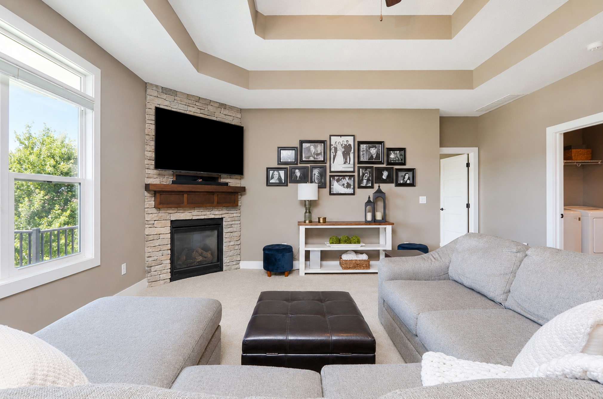 9425 Bellflower Lane