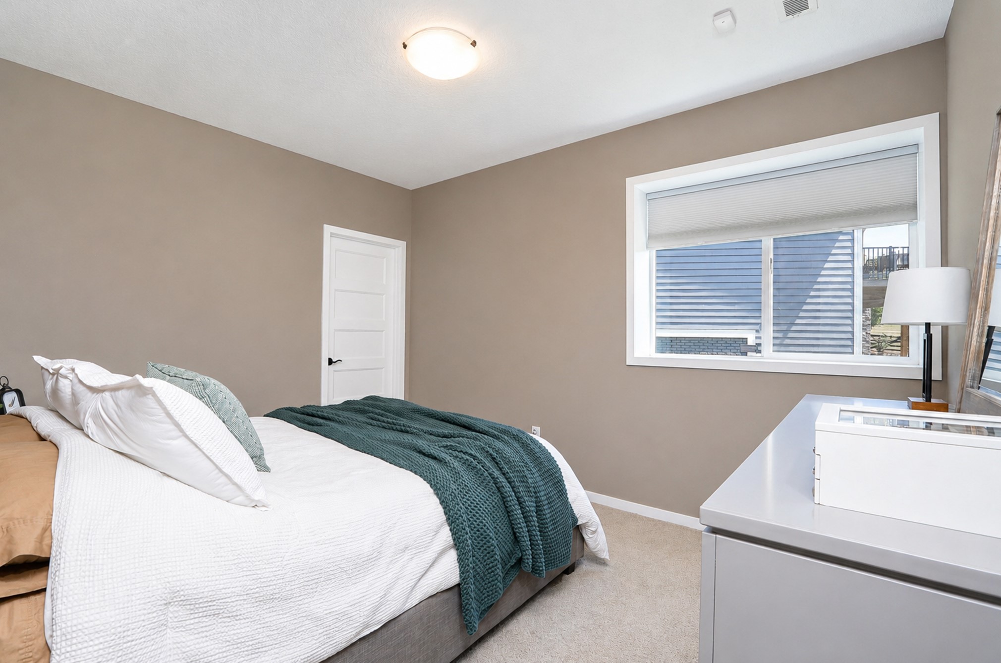 9425 Bellflower Lane