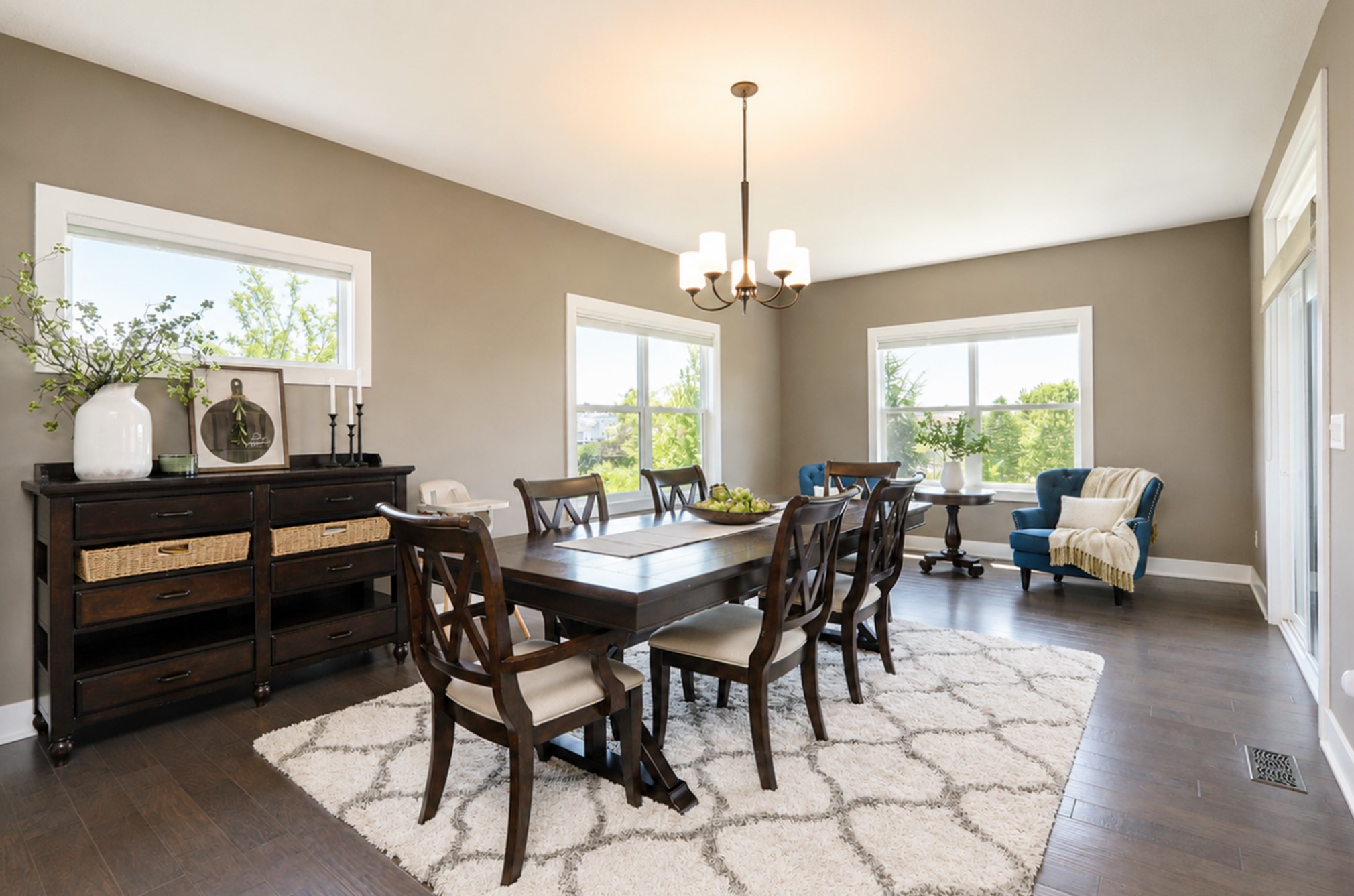 9425 Bellflower Lane