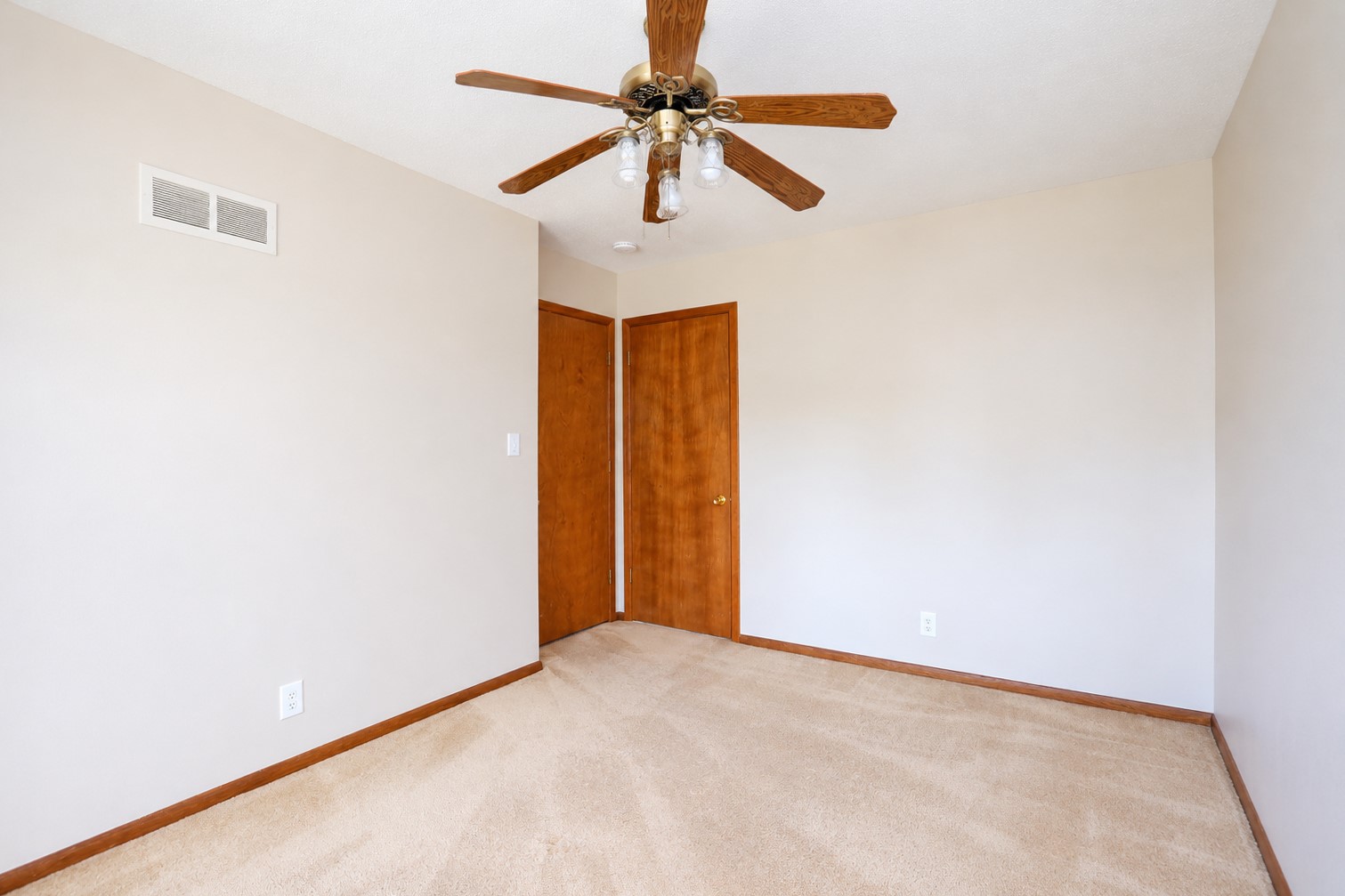 3231 Summit Vista Drive