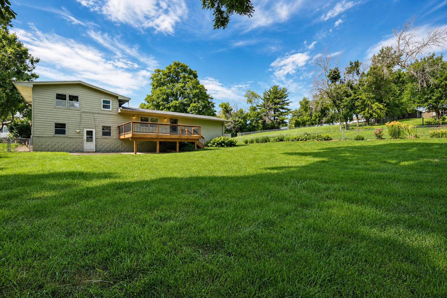 3231 Summit Vista Drive