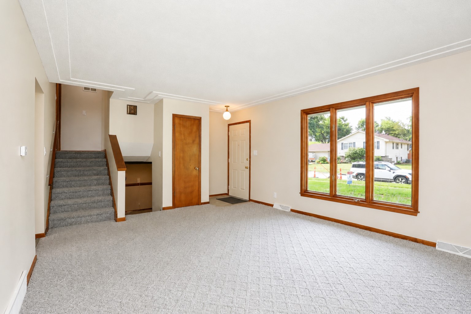 3231 Summit Vista Drive