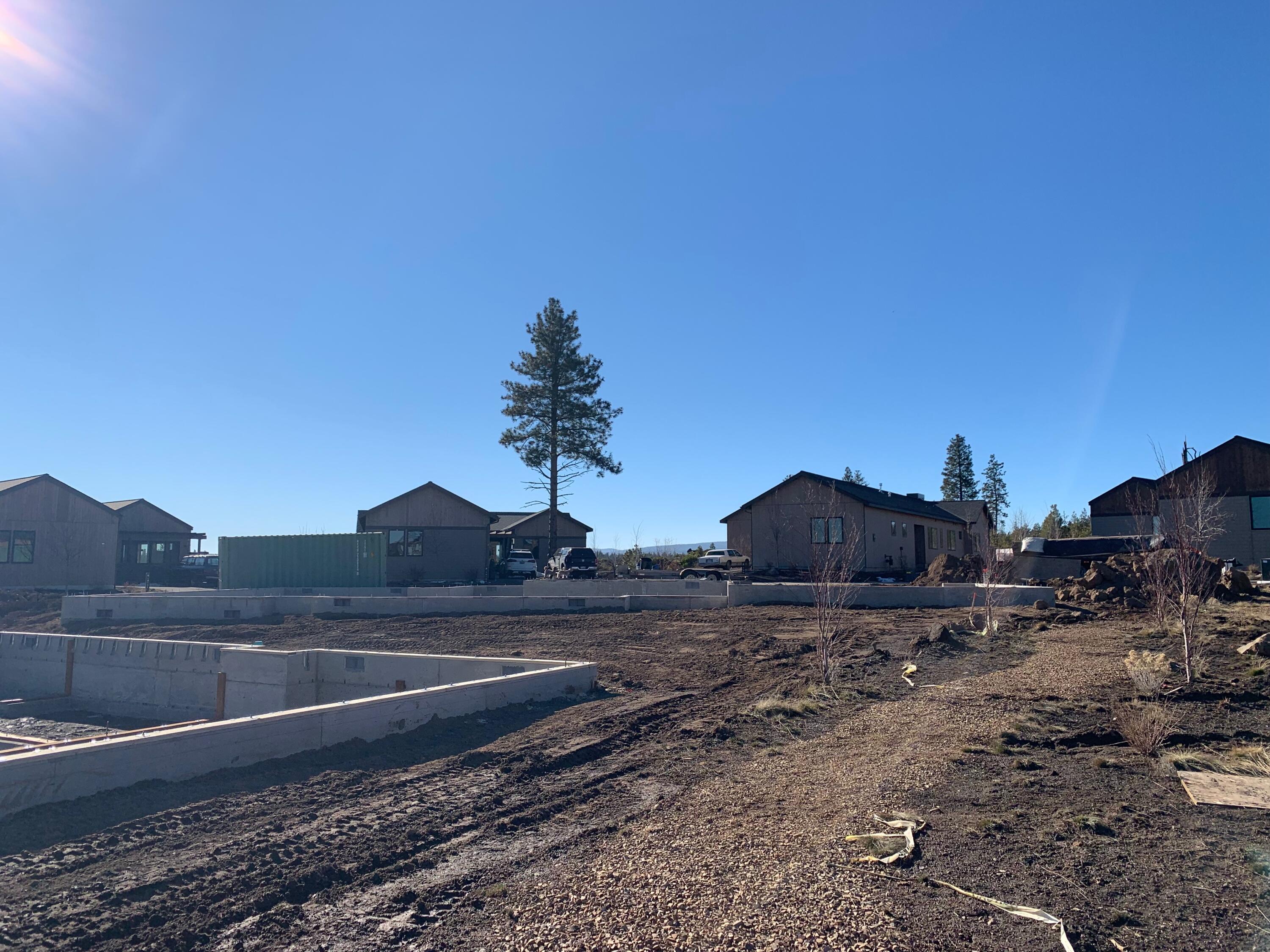 19162 Gateway Loop Unit: Lot 10