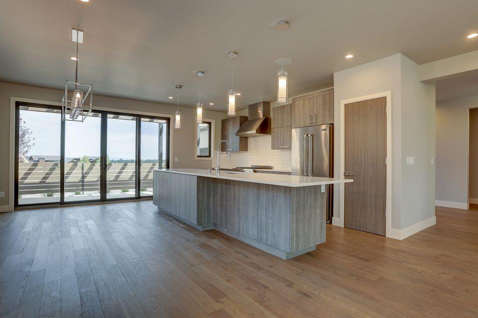 19162 Gateway Loop Unit: Lot 10