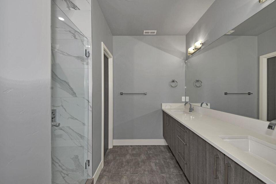 19162 Gateway Loop Unit: Lot 10