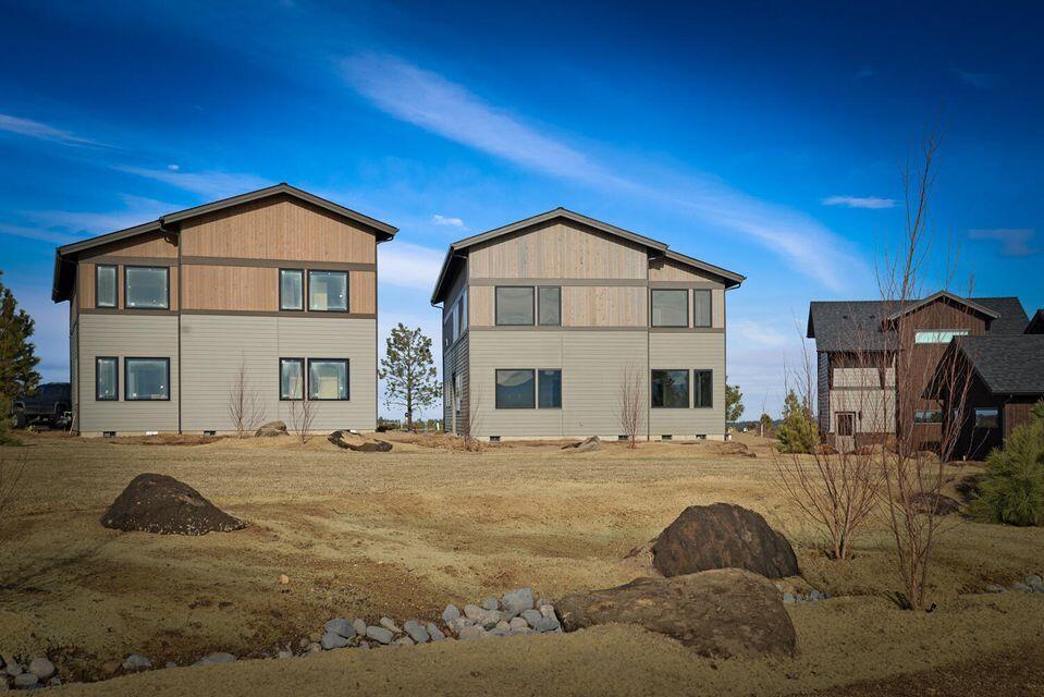 19162 Gateway Loop Unit: Lot 10