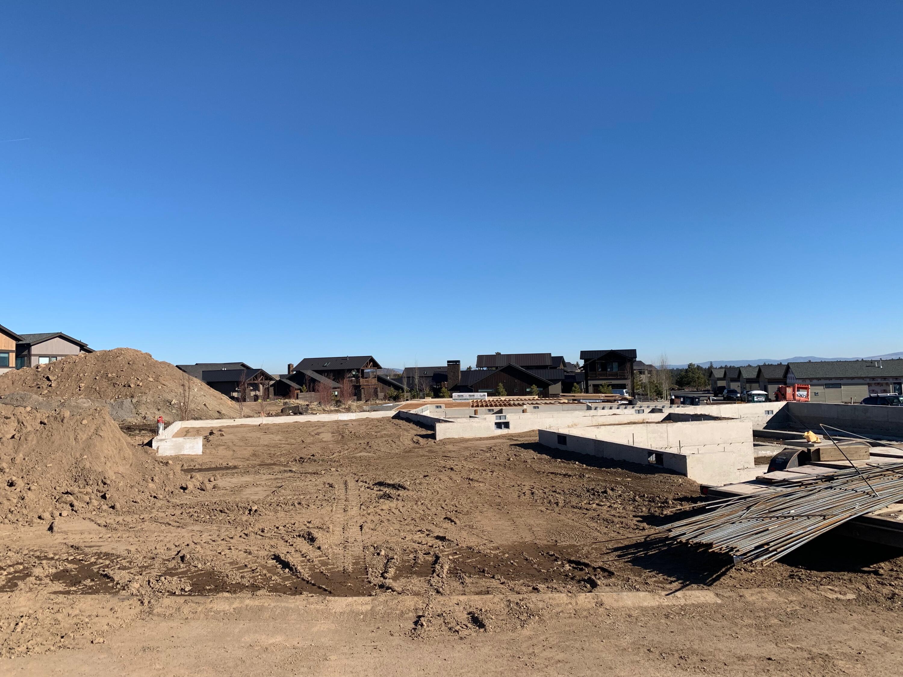 19162 Gateway Loop Unit: Lot 10