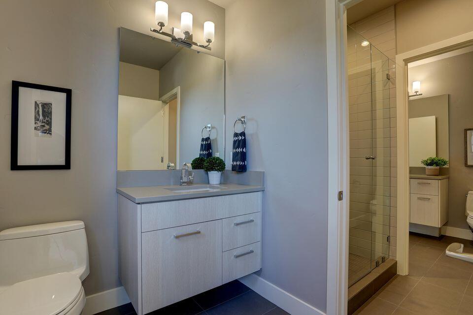 19162 Gateway Loop Unit: Lot 10