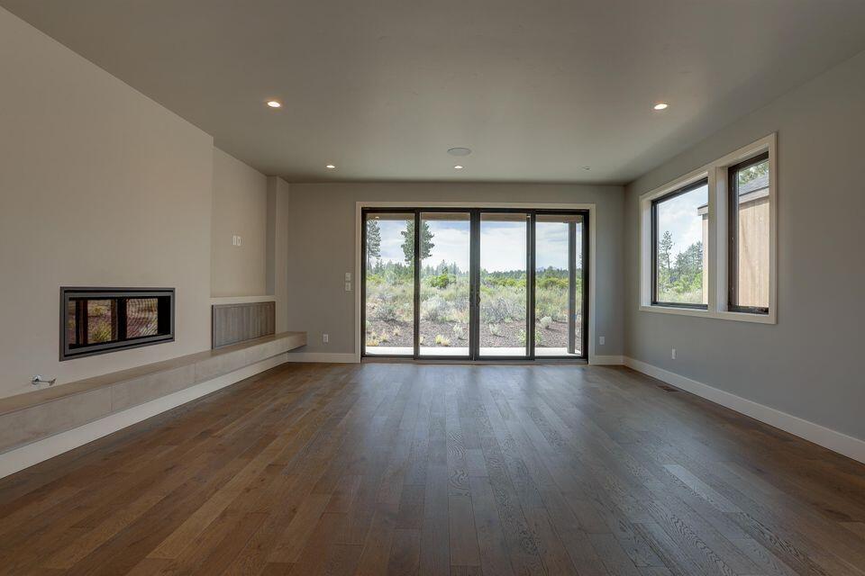 19162 Gateway Loop Unit: Lot 10