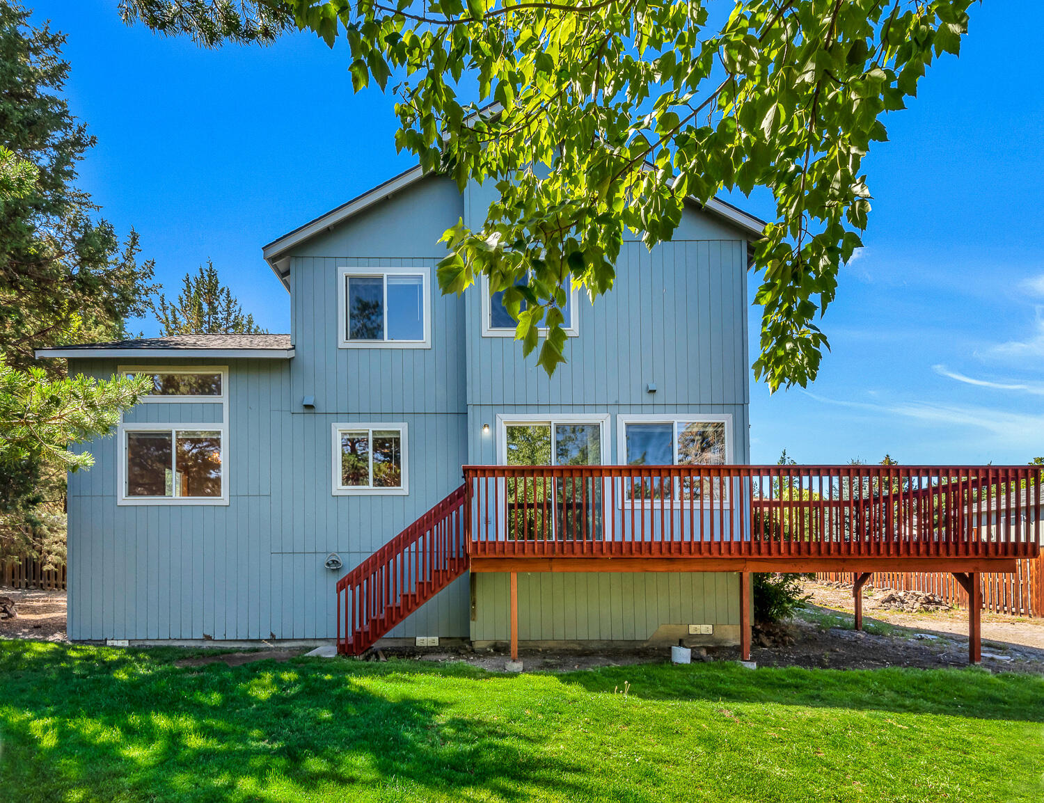 3555 SW Wickiup Avenue