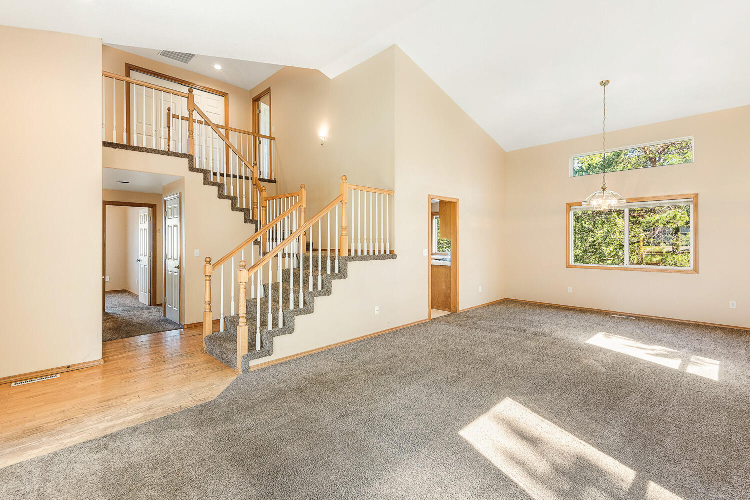 3555 SW Wickiup Avenue