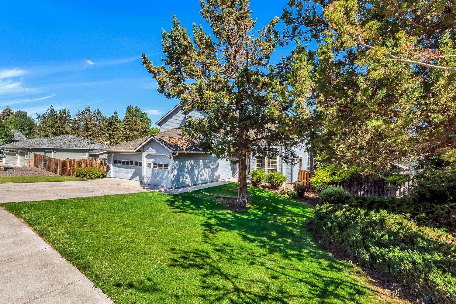 3555 SW Wickiup Avenue