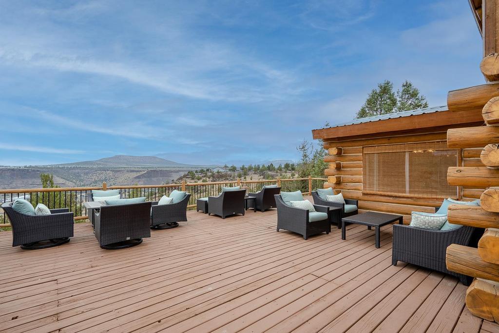 14657 SW Maverick Road