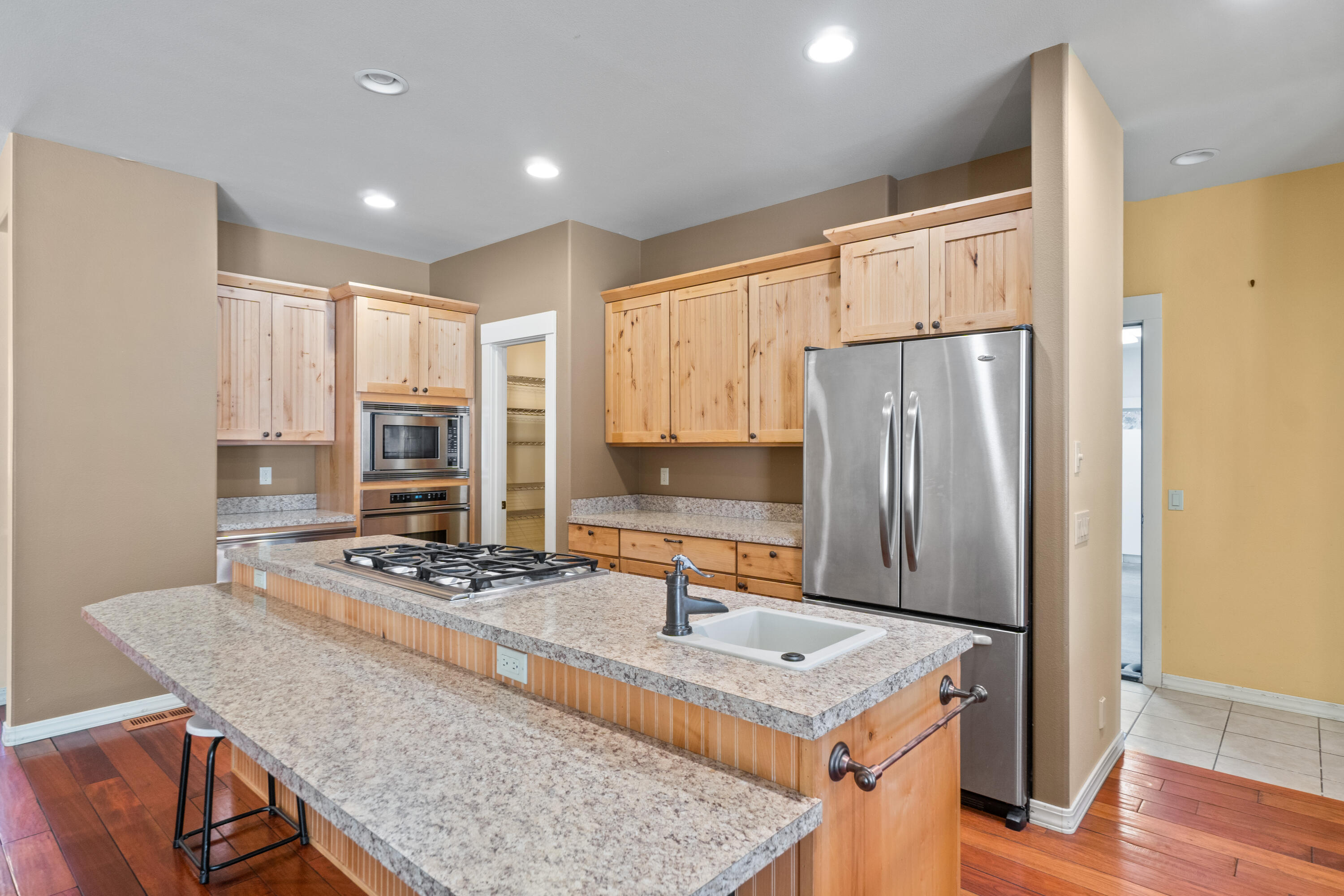 865 E Coyote Springs Road