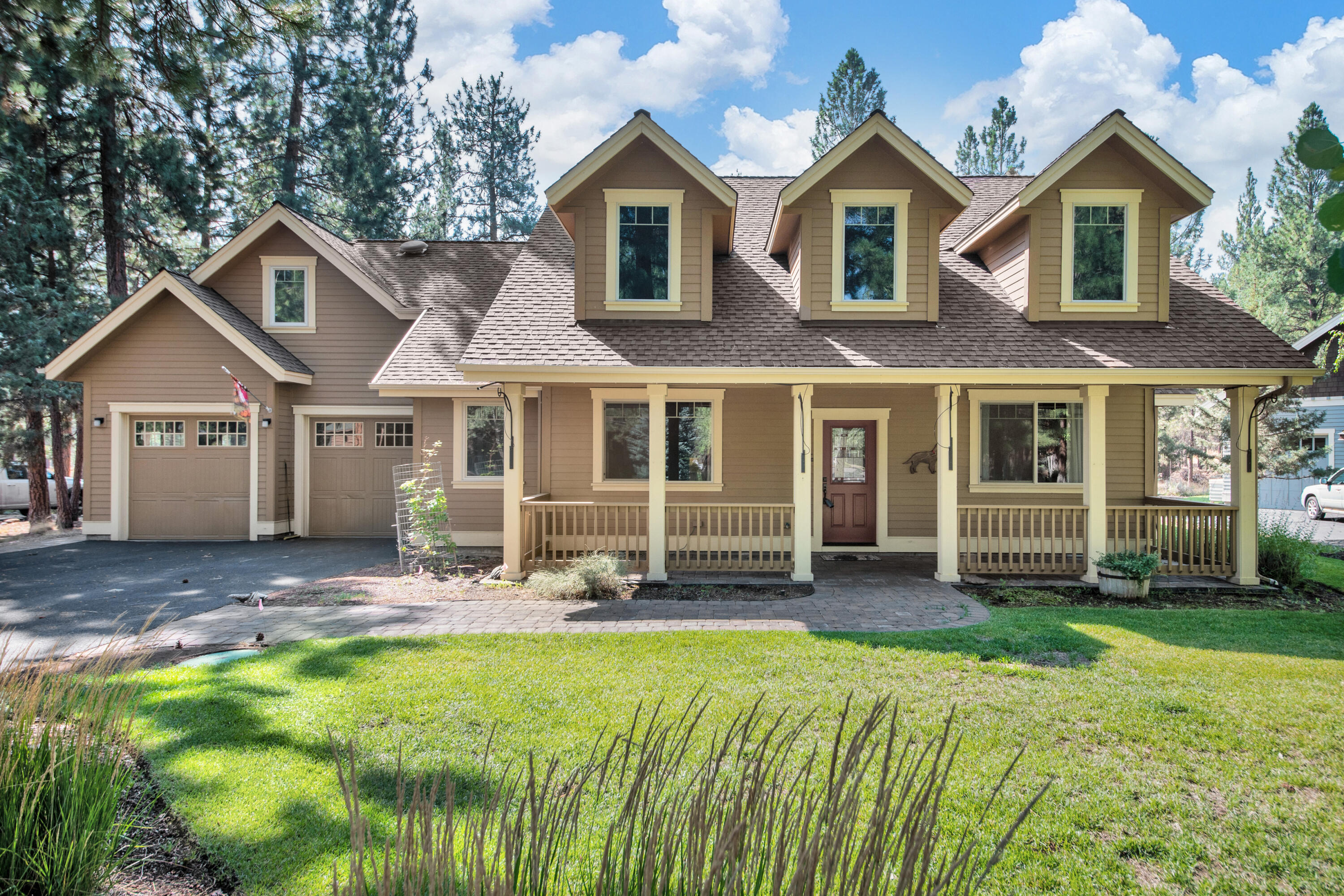 865 E Coyote Springs Road