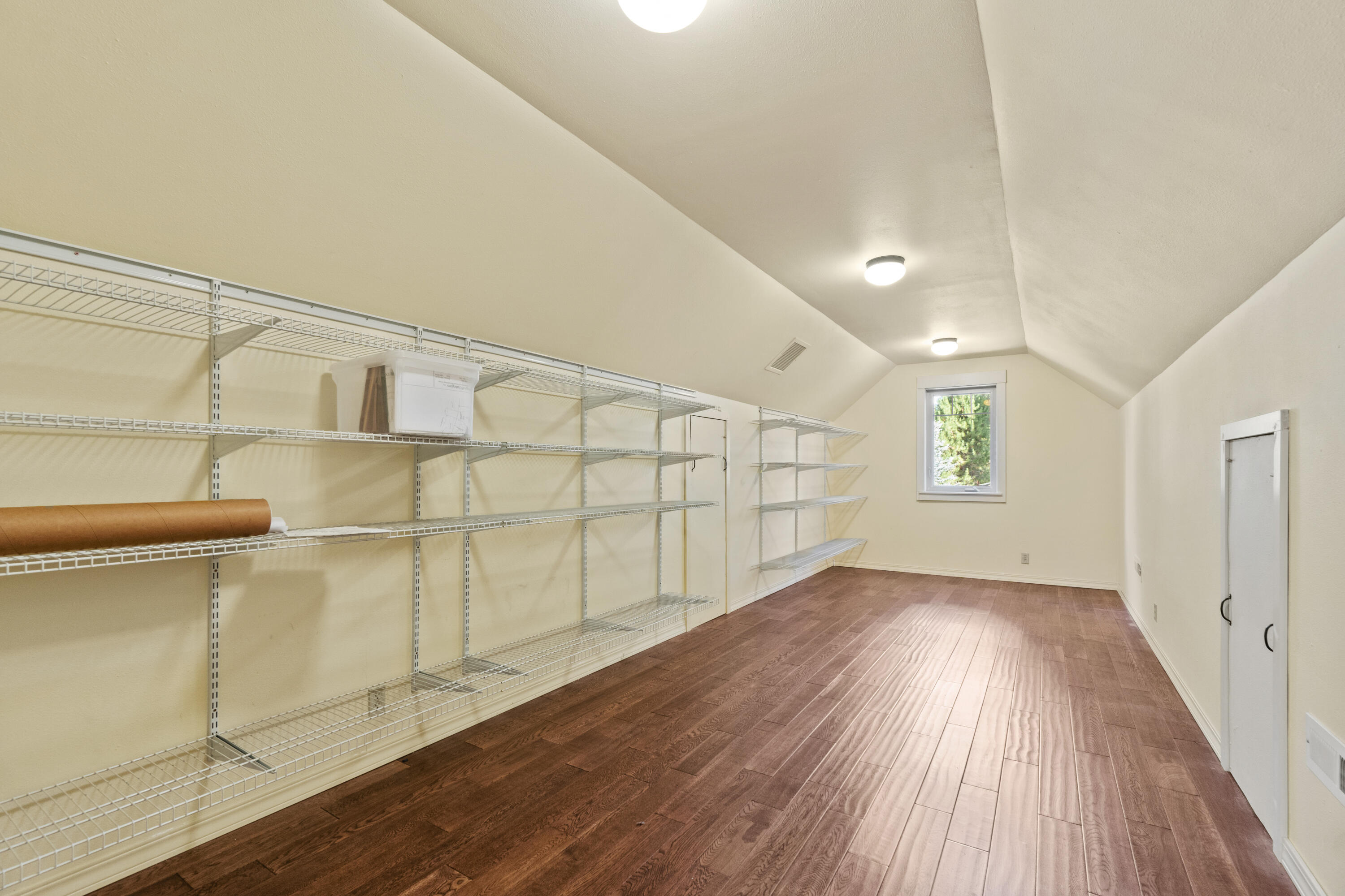 865 E Coyote Springs Road