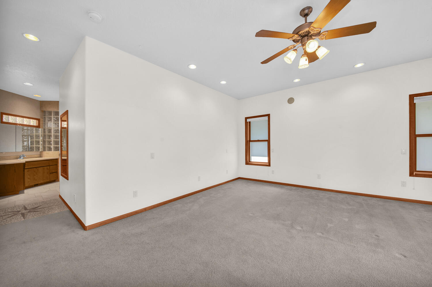 21131 SE Clairaway Avenue