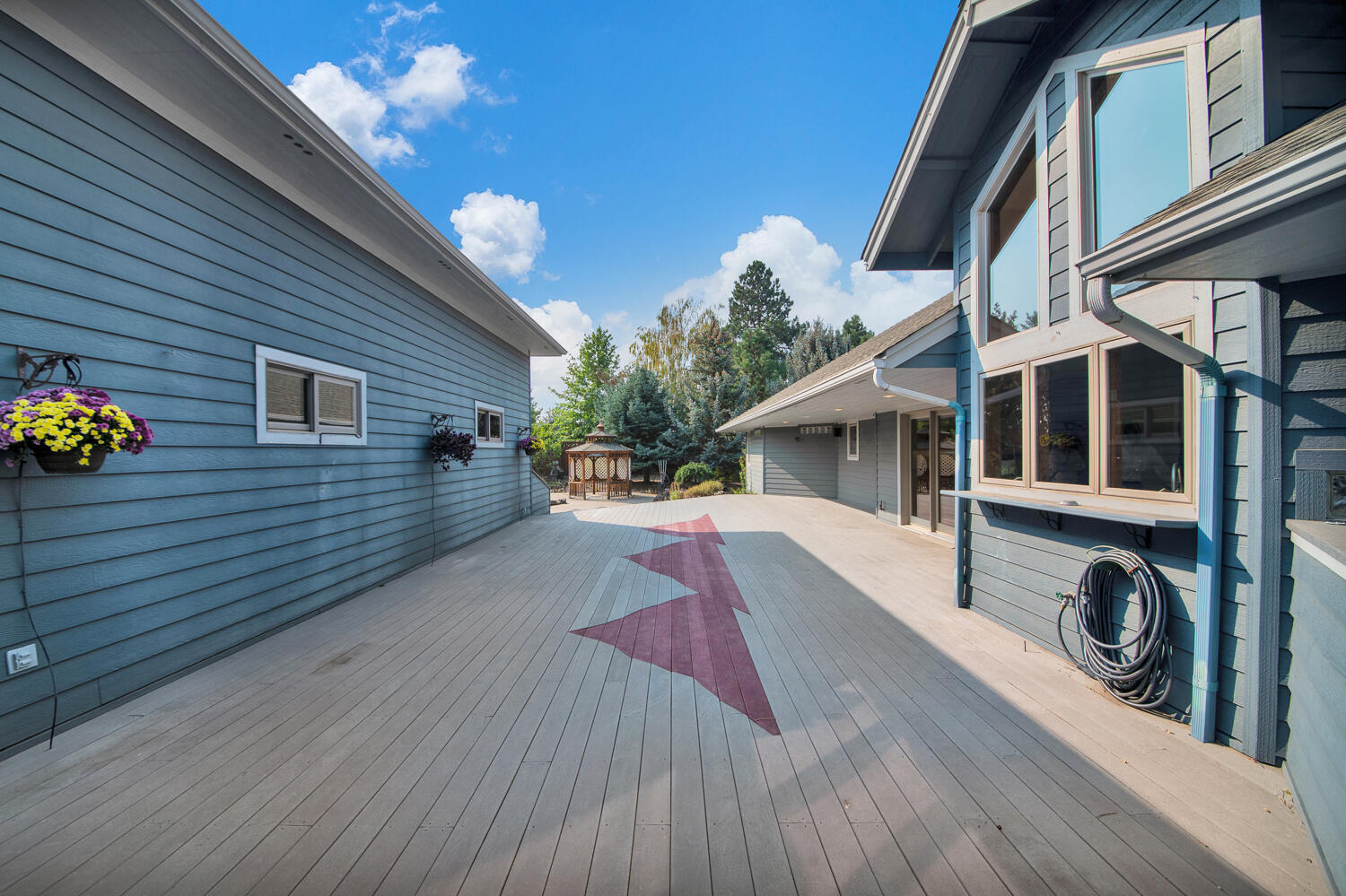 21131 SE Clairaway Avenue