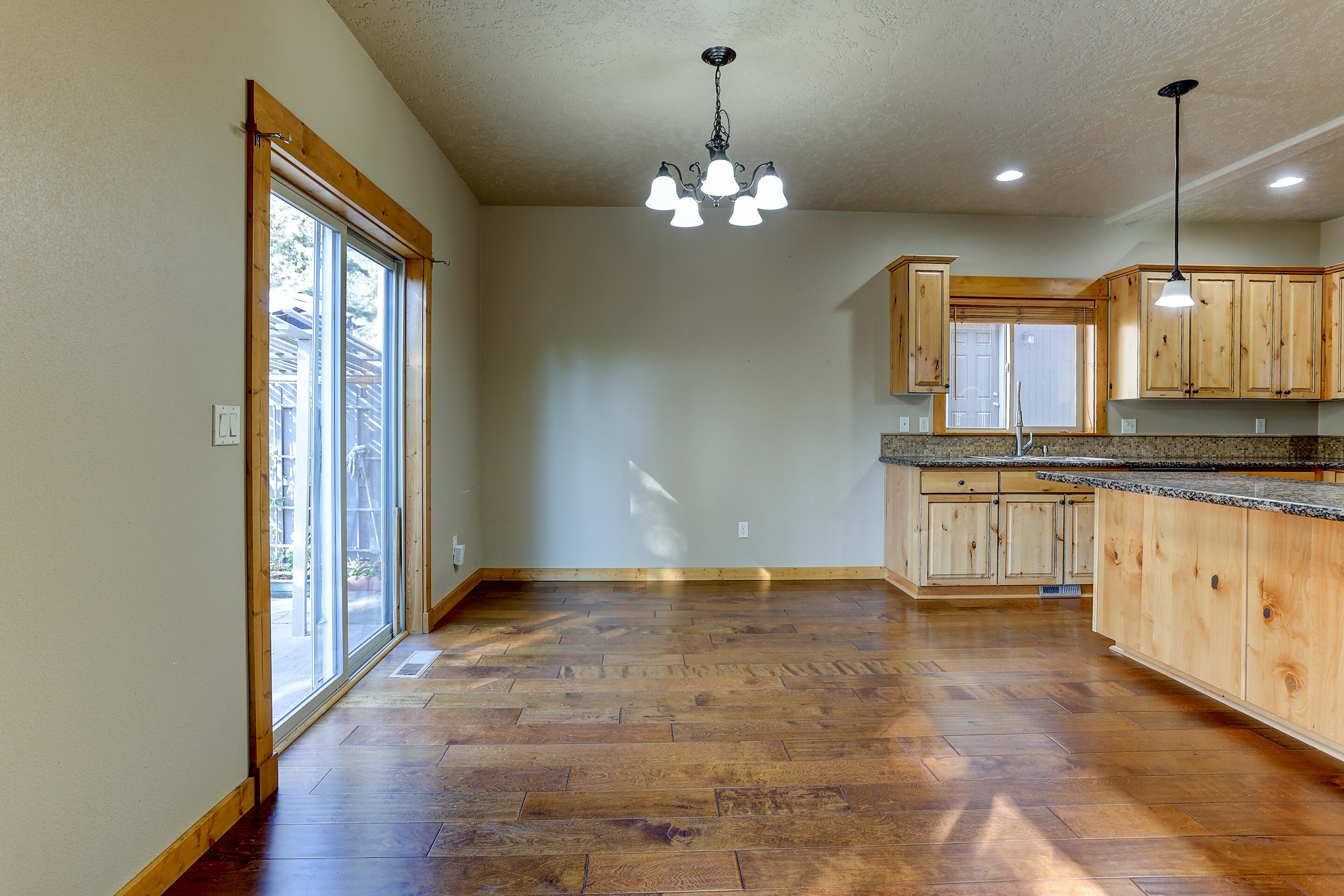 20301 SE Knightsbridge Place