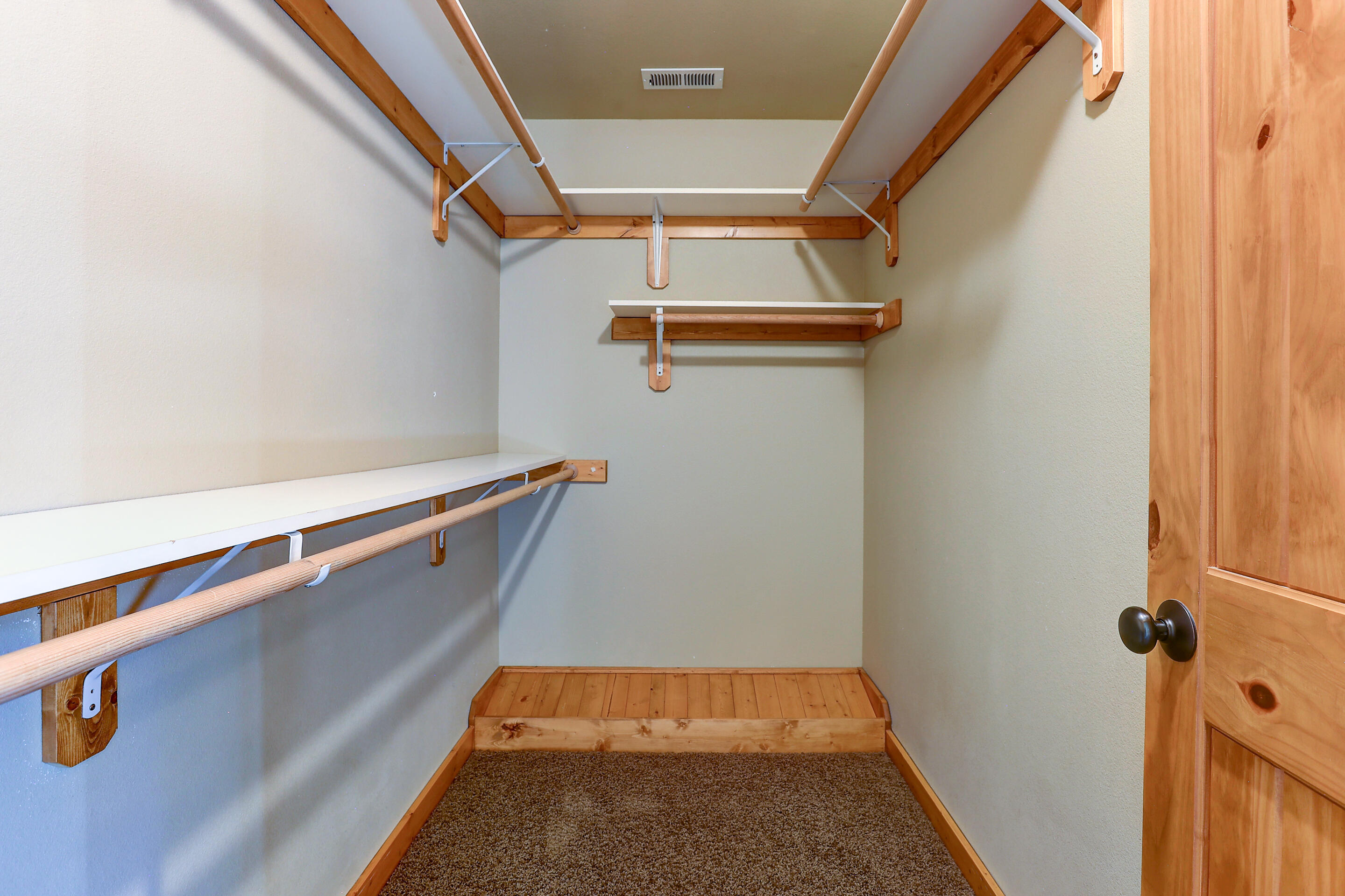 20301 SE Knightsbridge Place