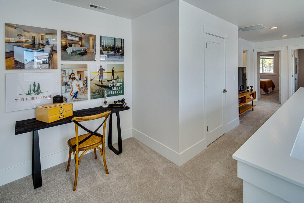 2289 NW Skyline Ranch Road