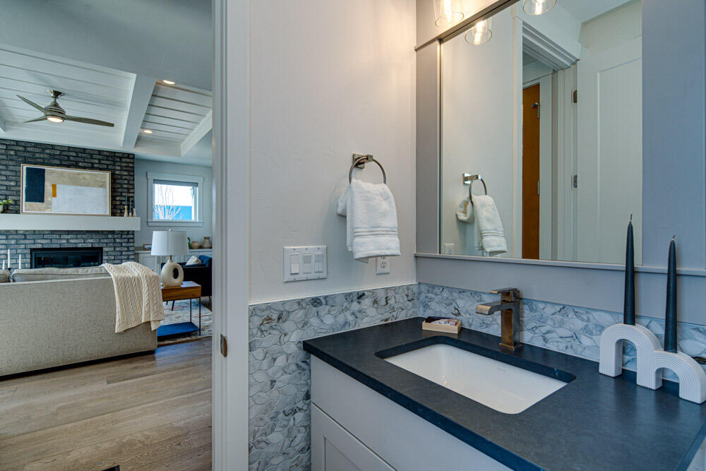 2289 NW Skyline Ranch Road