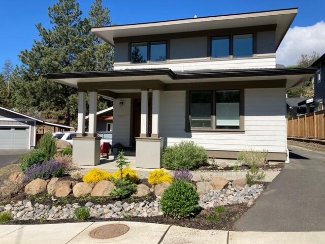 2317 NW Awbrey Court