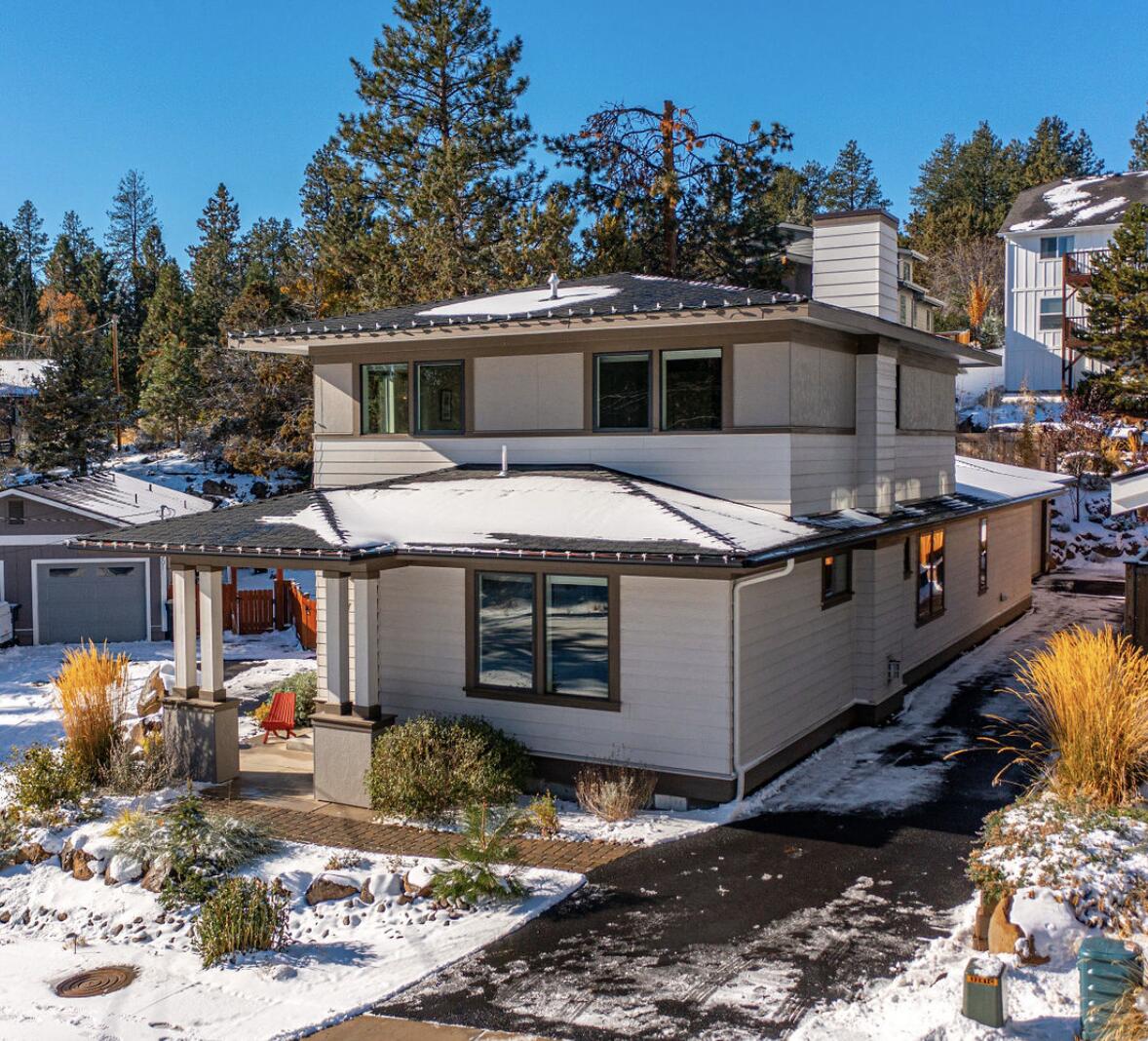 2317 NW Awbrey Court