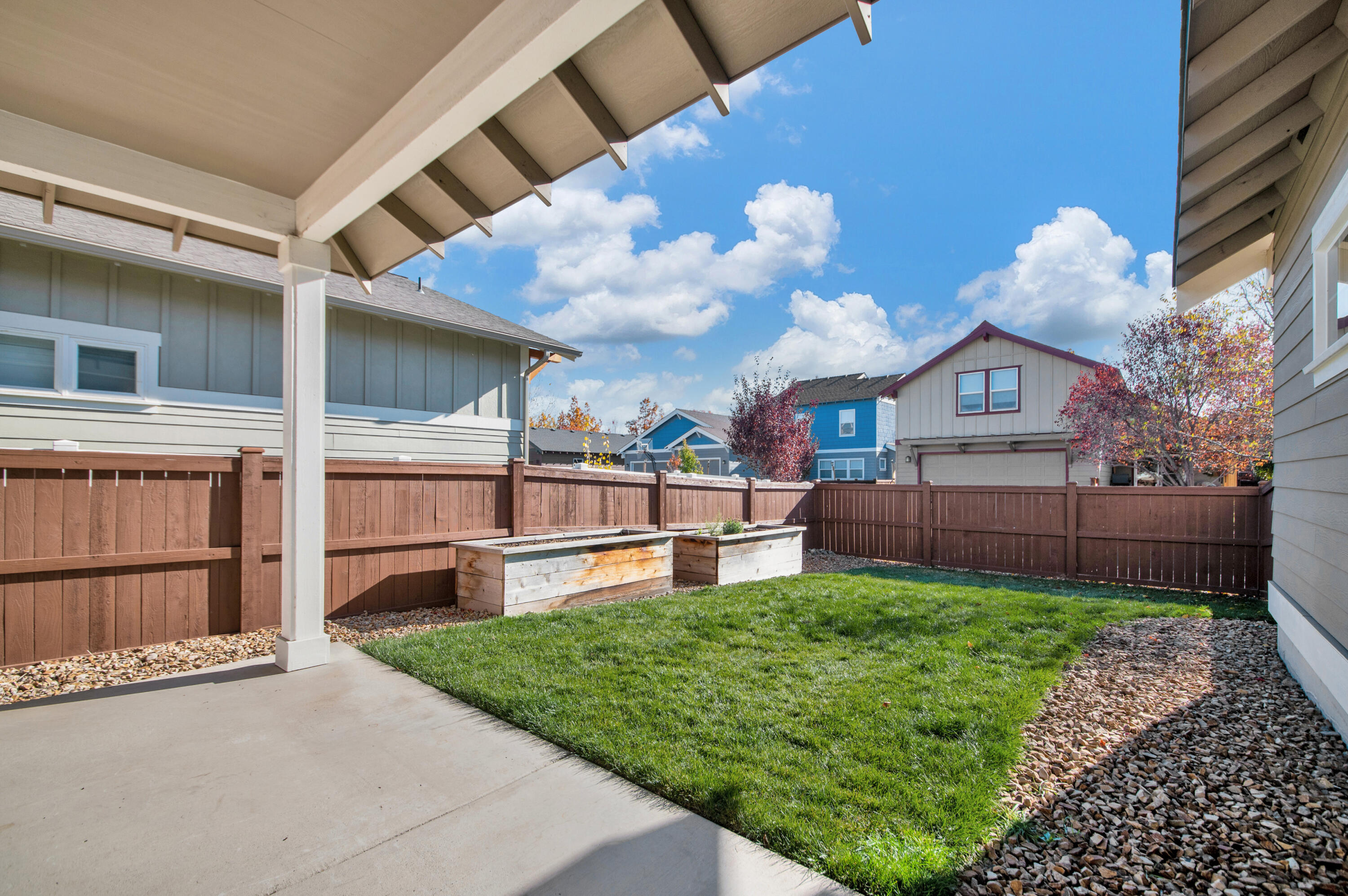 1572 NW Kingwood Avenue