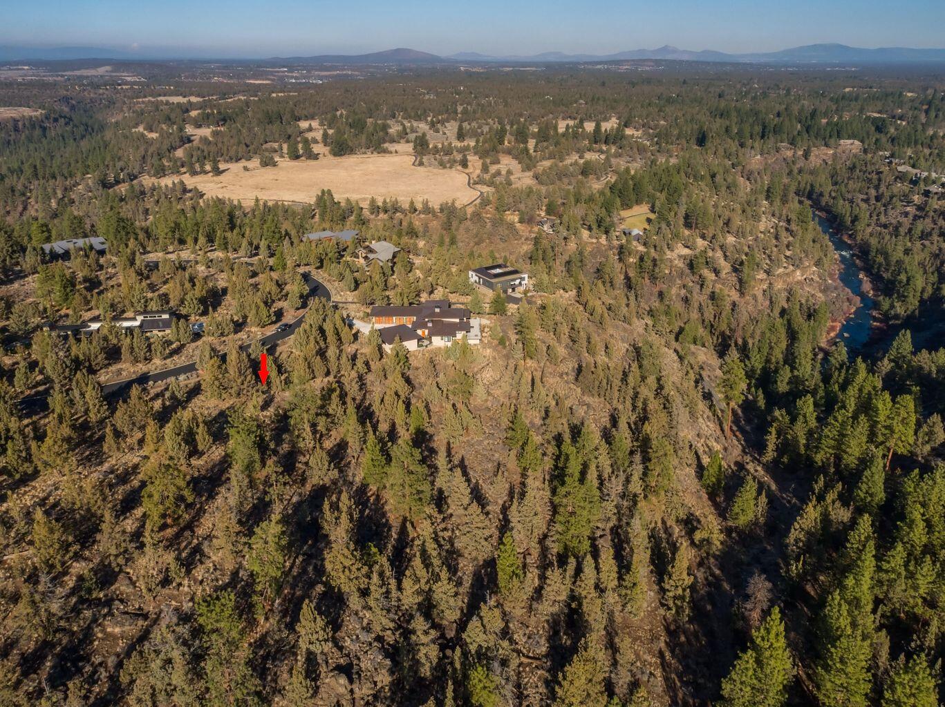 1584 NW Wild Rye Circle