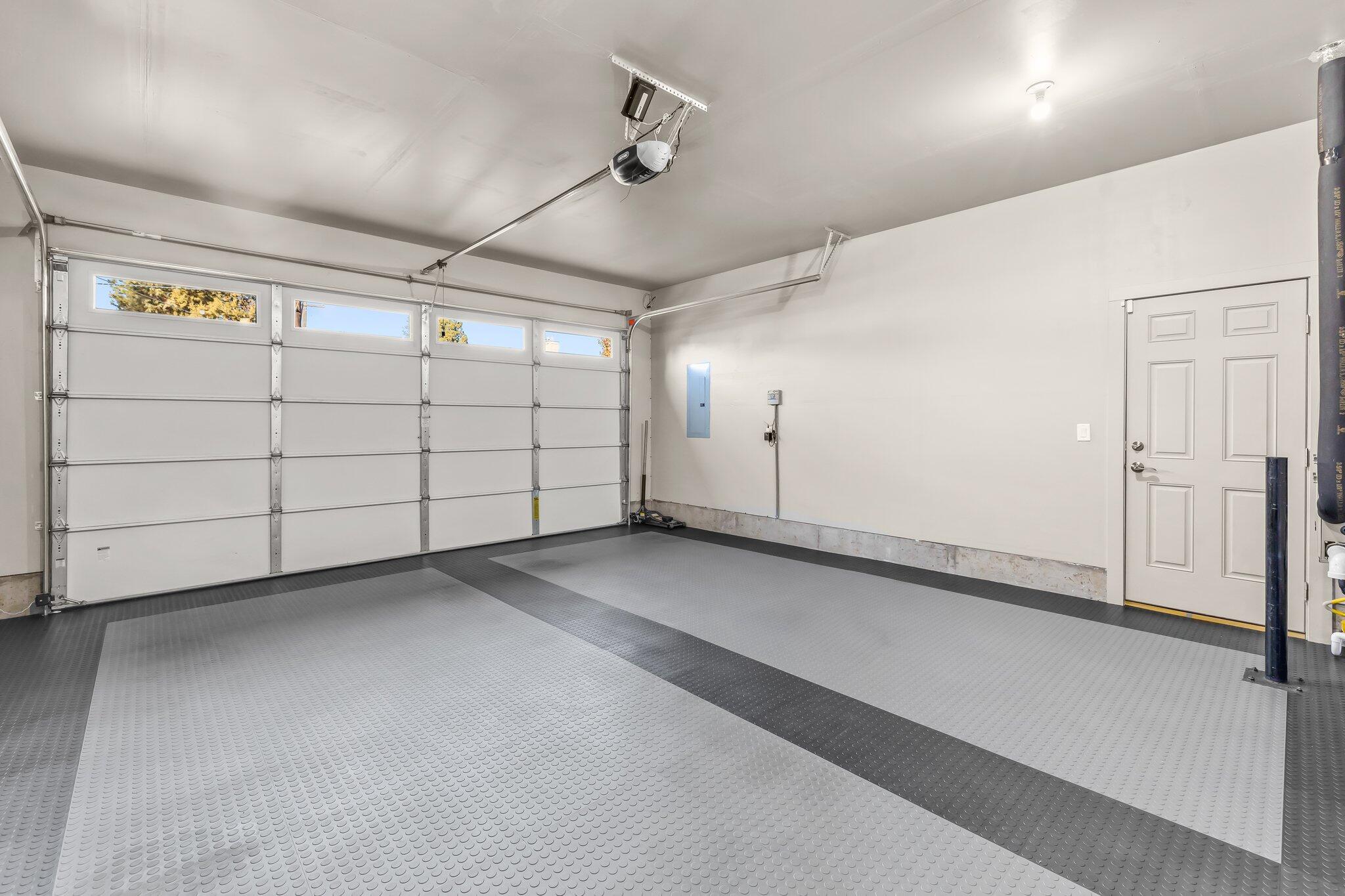 343 SW Cleveland Avenue