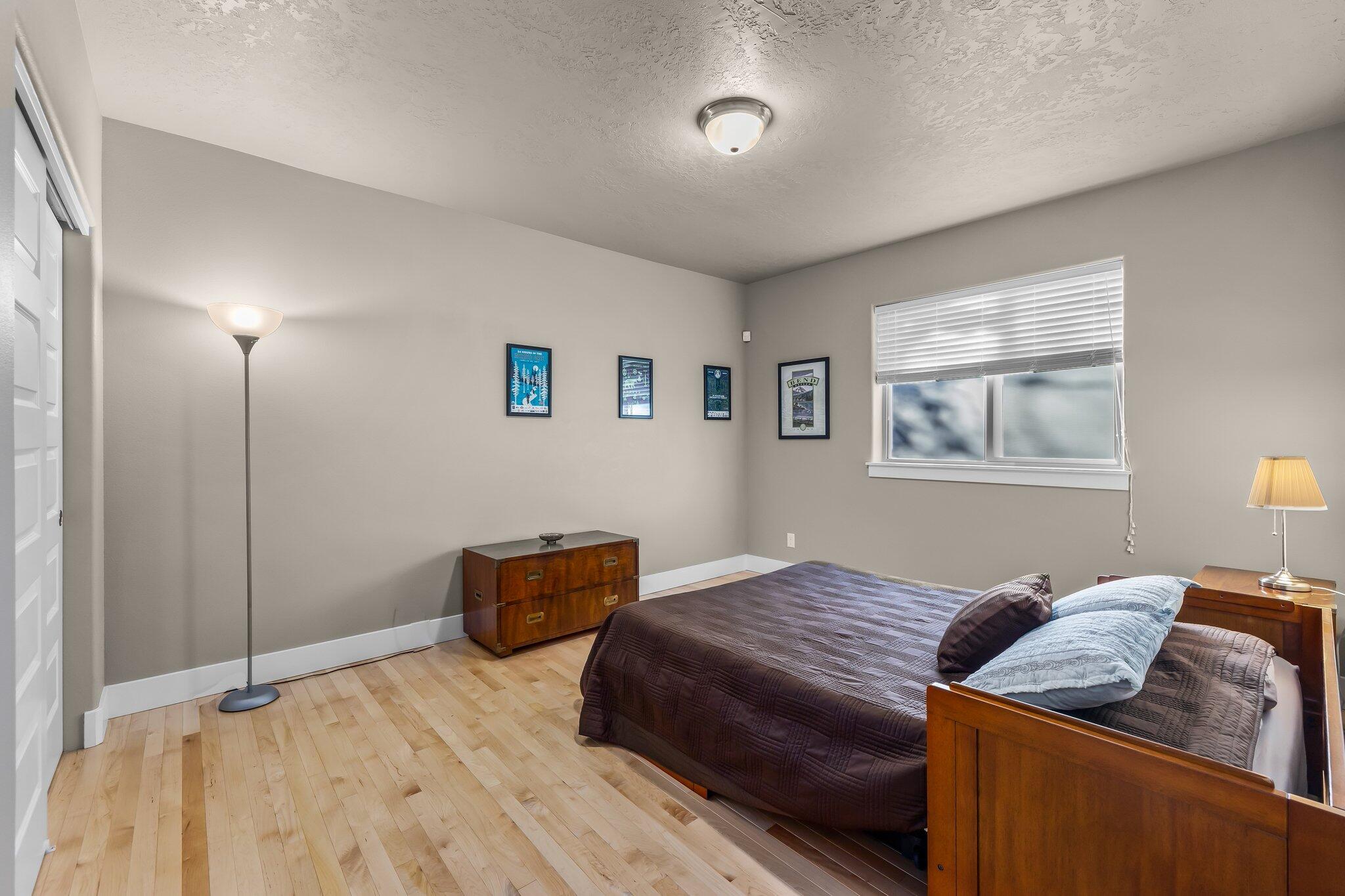 343 SW Cleveland Avenue