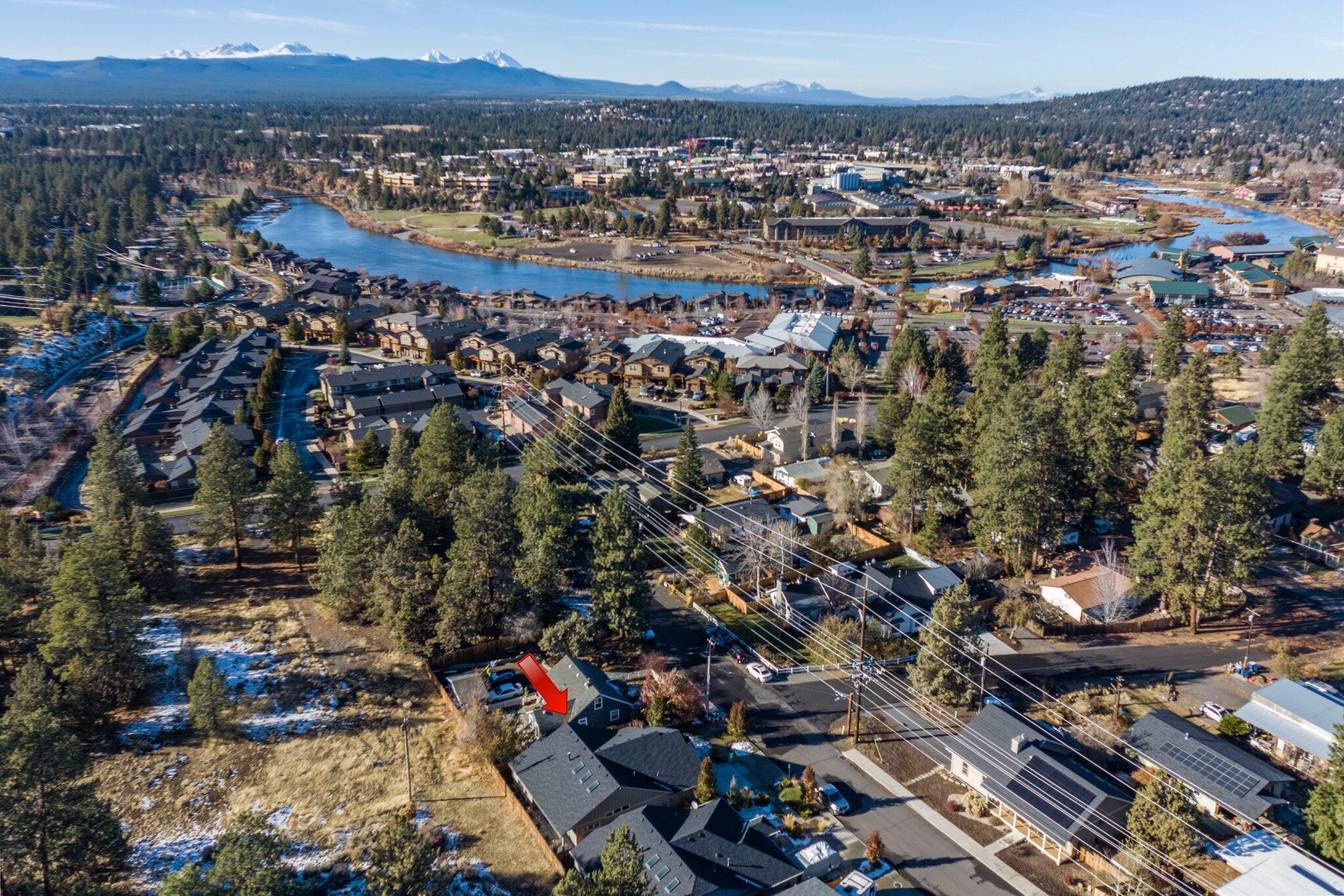 343 SW Cleveland Avenue