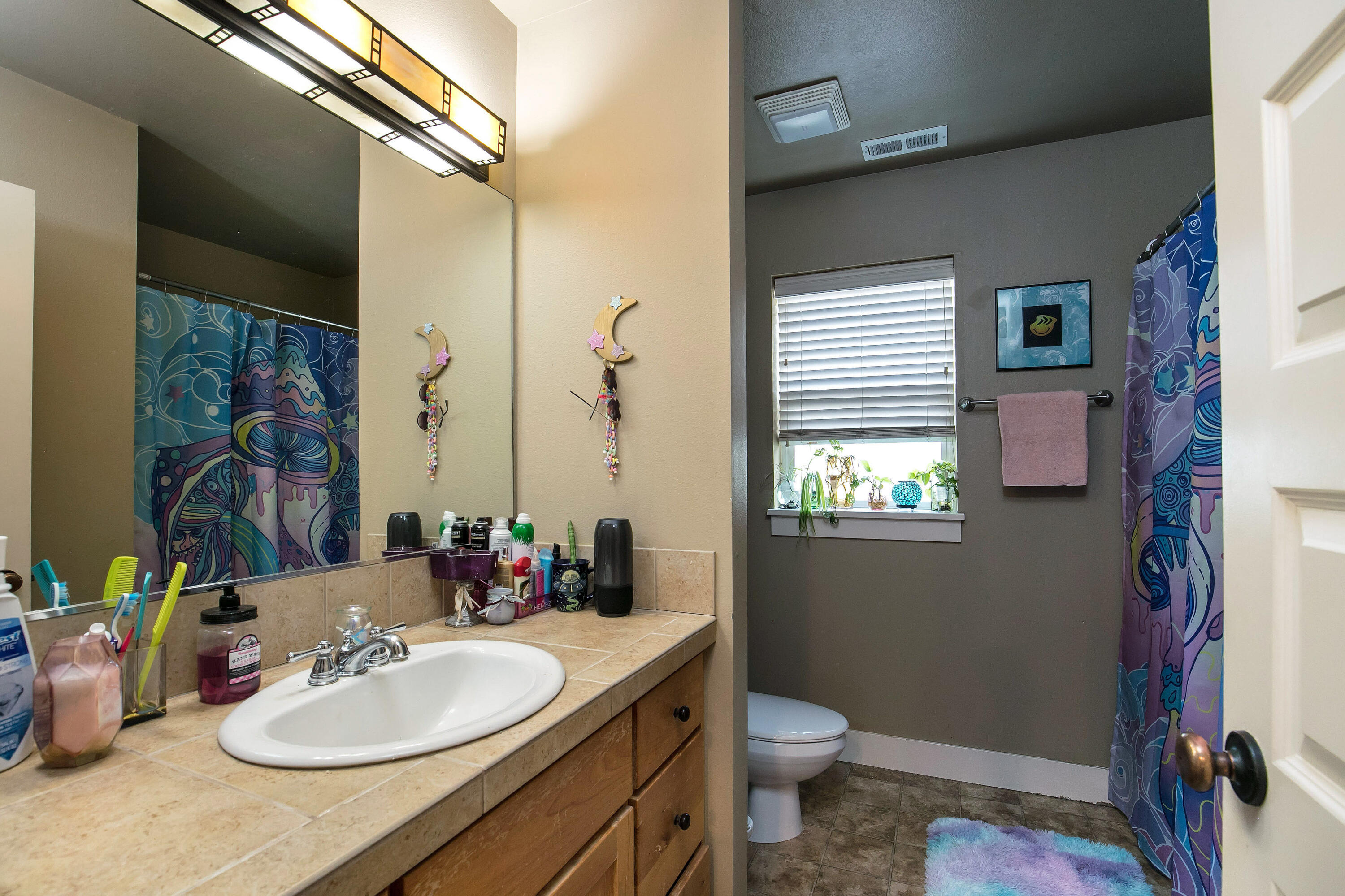 74 SW Cleveland Avenue