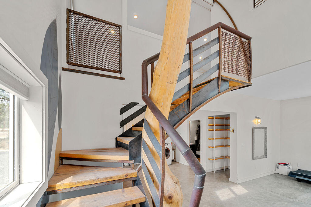 64635 Deschutes Market Road