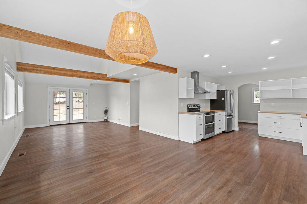 64635 Deschutes Market Road