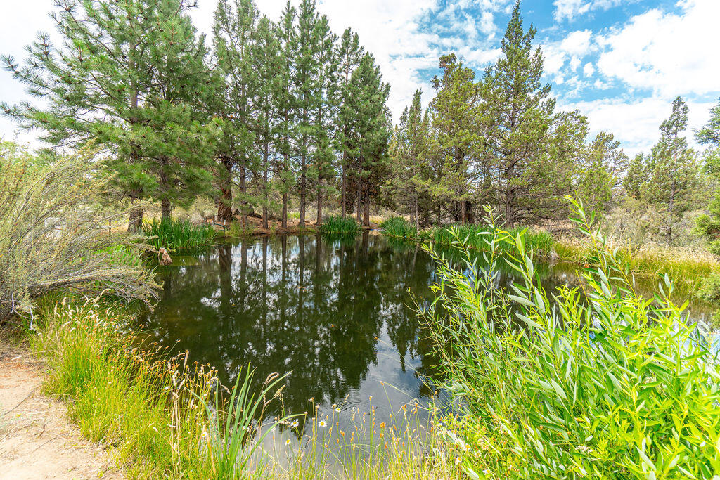 64635 Deschutes Market Road