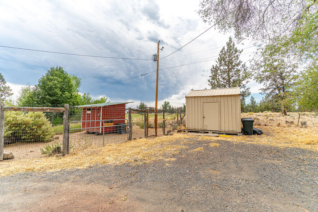 64635 Deschutes Market Road