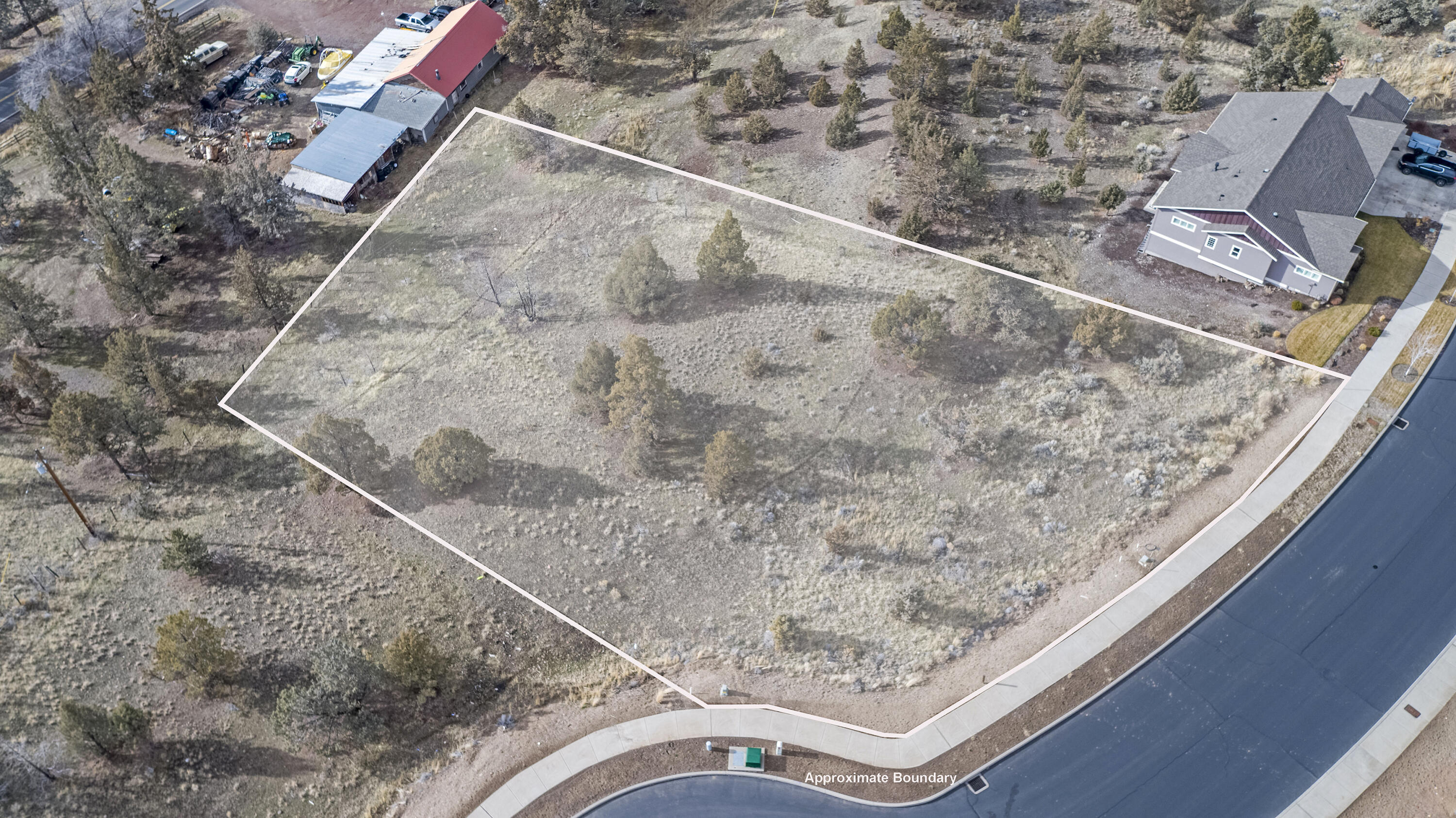 2400 NE Compass Court