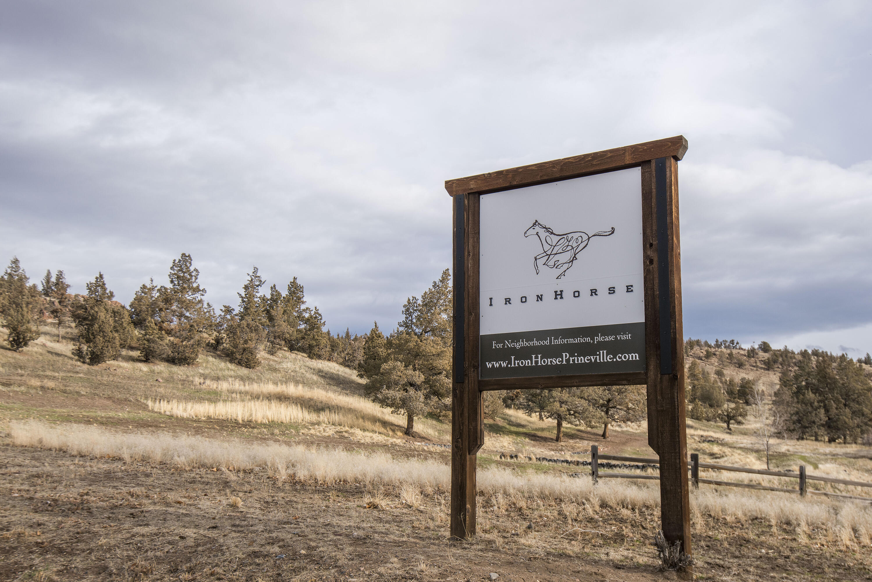 2400 NE Compass Court