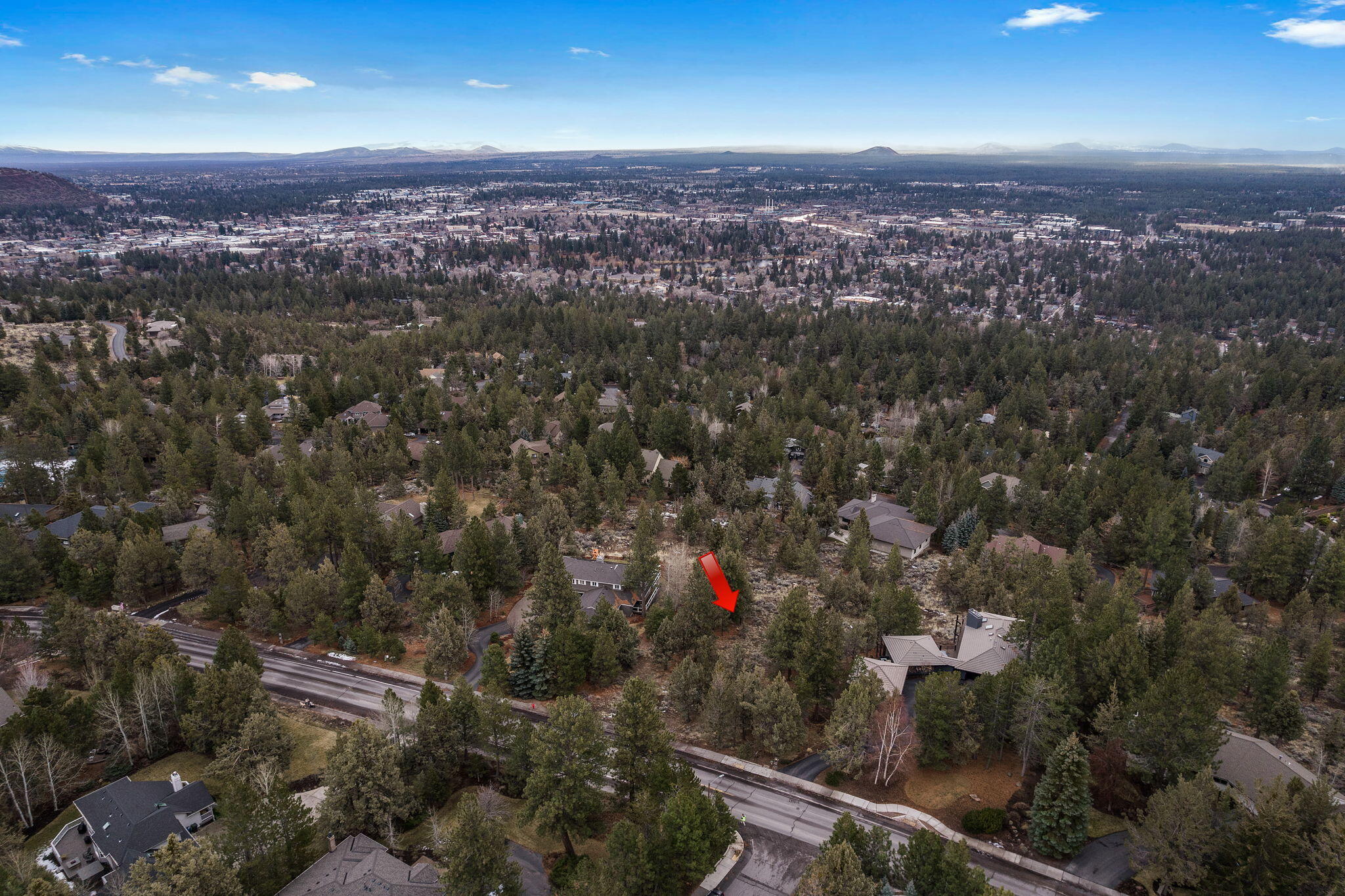 1615 NW Summit Drive