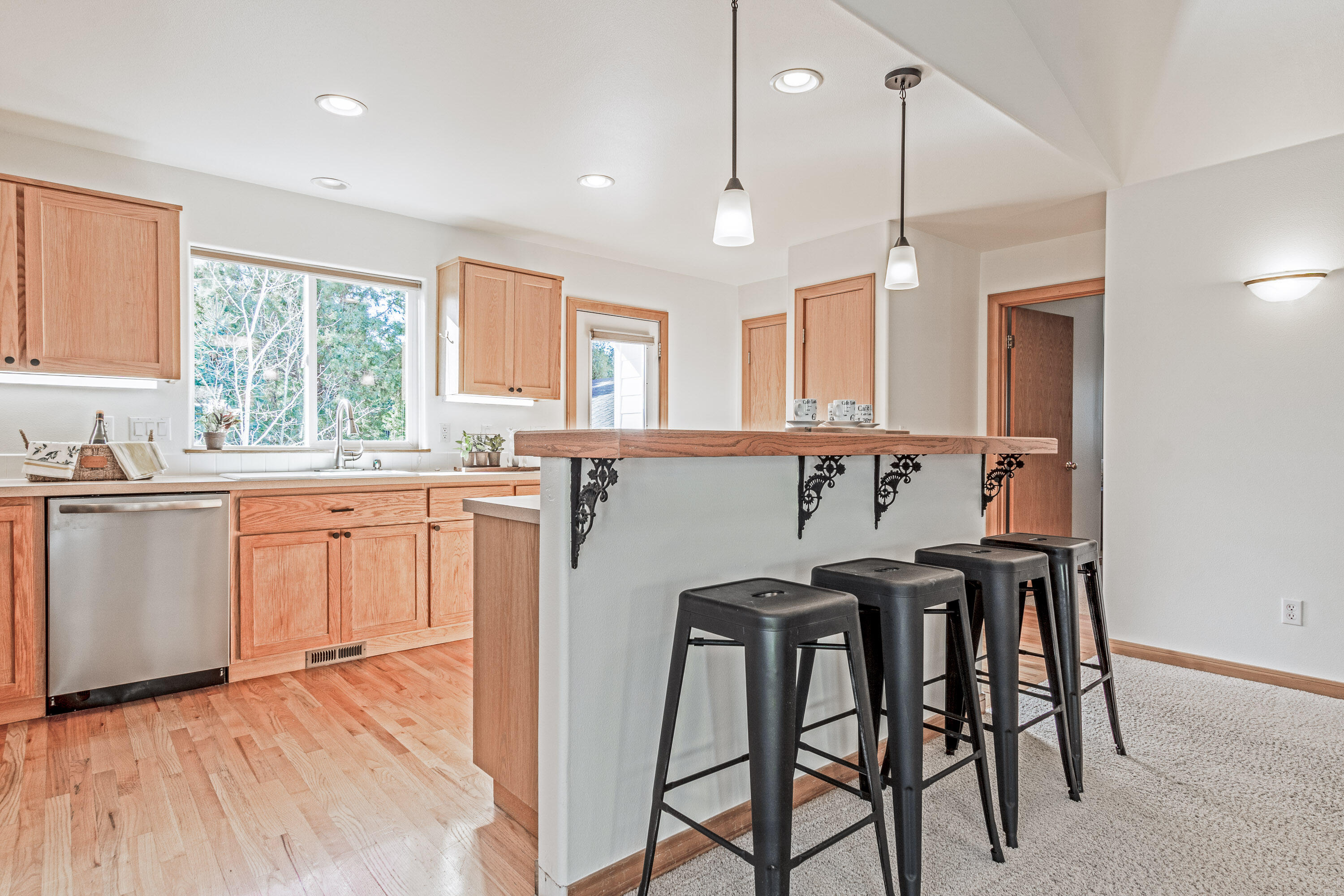 2527 NW Monterey Pines Drive