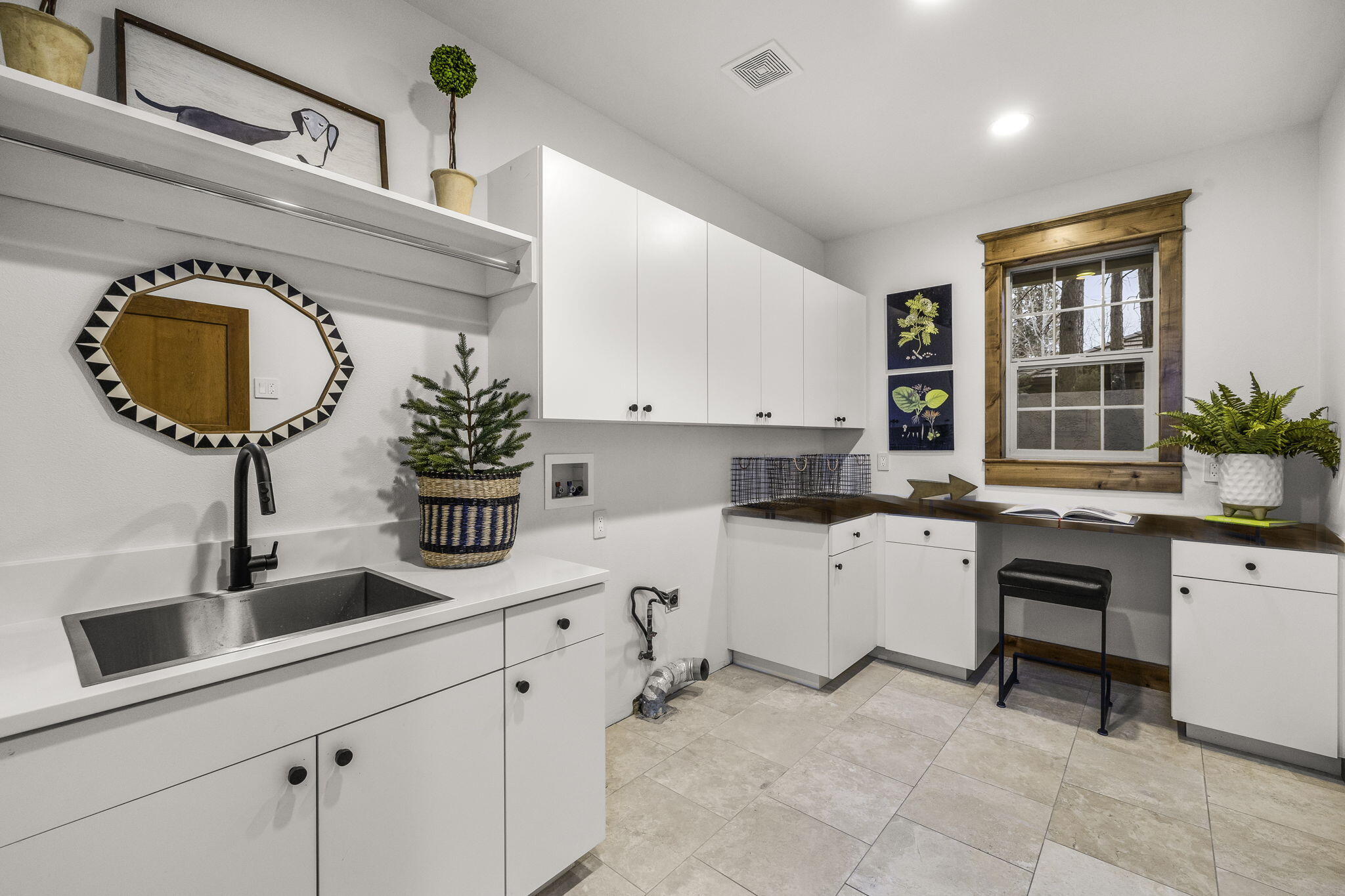 19470 Tam Lake Court