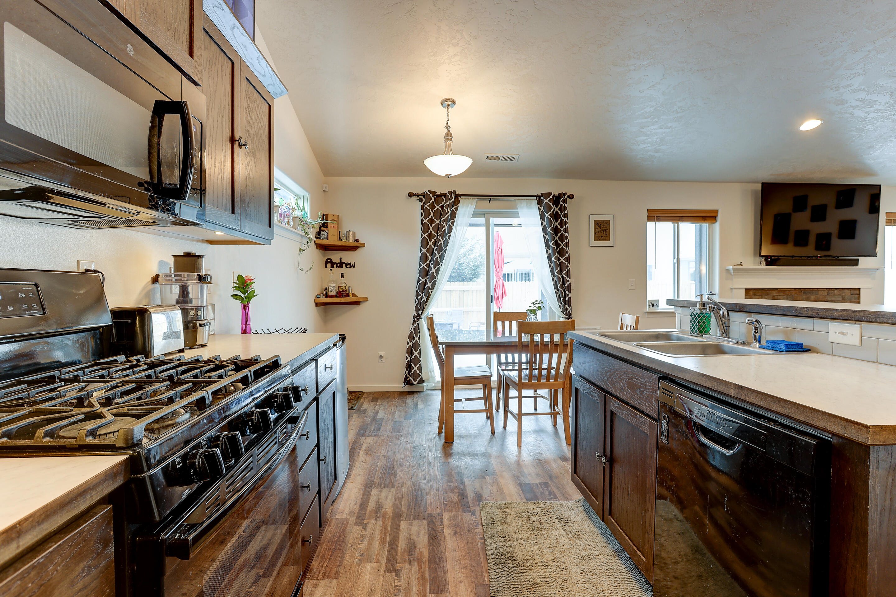 3556 SW Obsidian Place