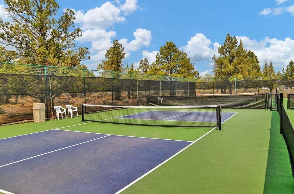 718 Sage Country Court