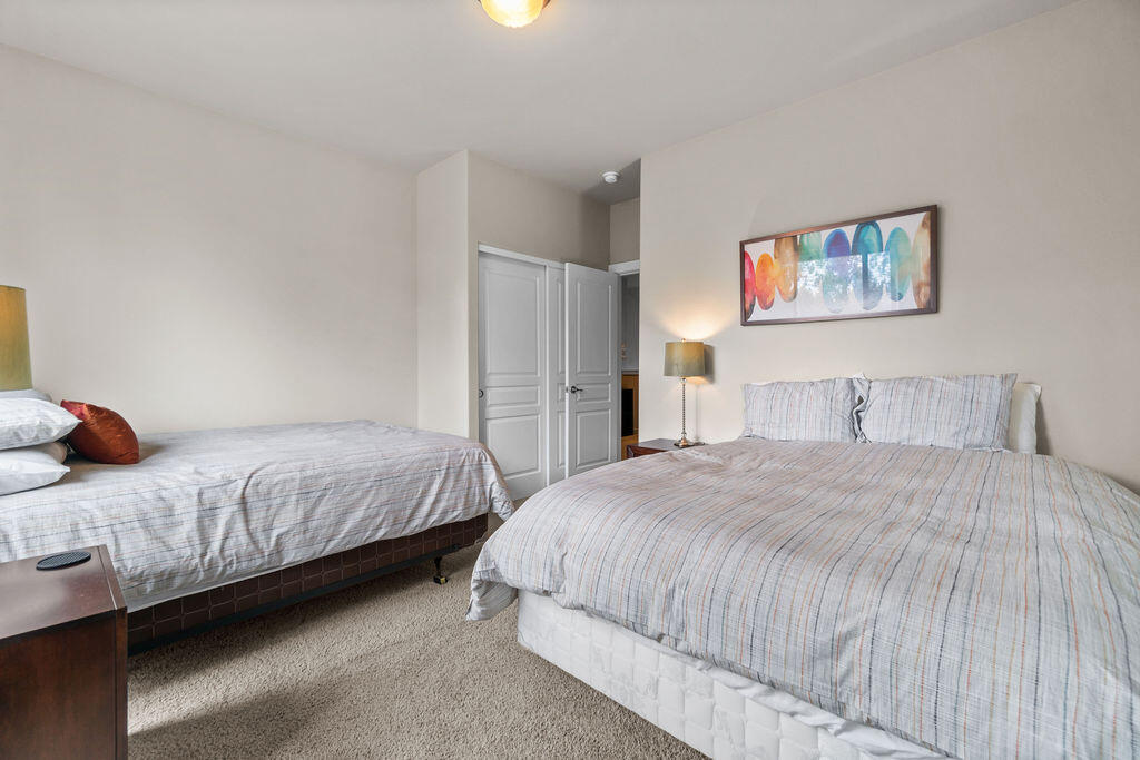 718 Sage Country Court