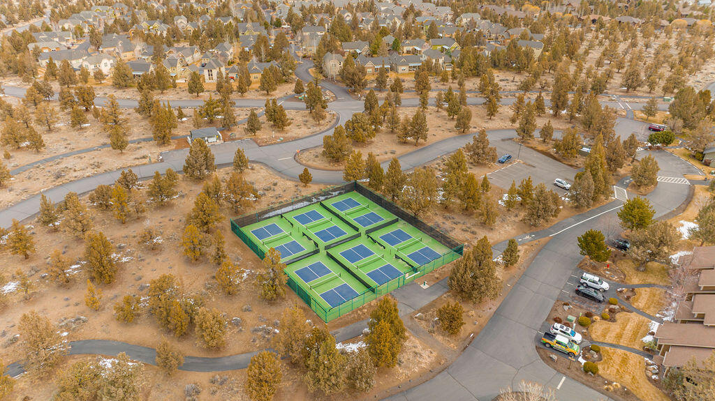 718 Sage Country Court