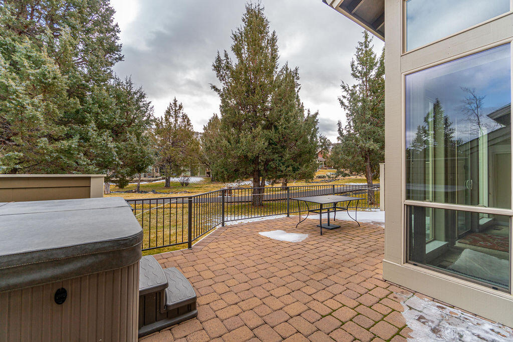 718 Sage Country Court