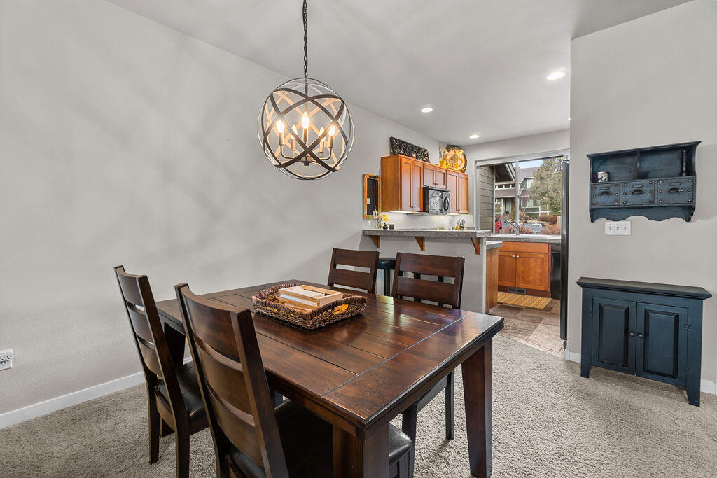 718 Sage Country Court