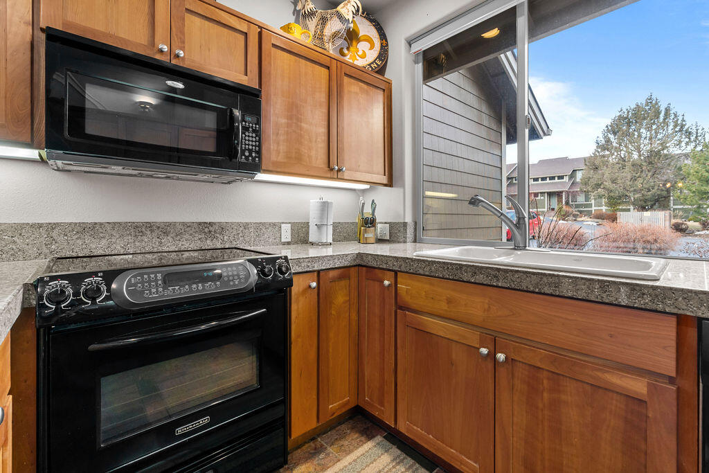 718 Sage Country Court